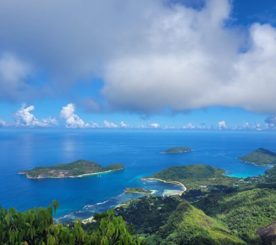 MORNE BLANC MORNE BLANC