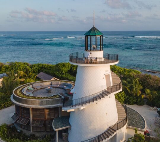 FOUR SEASONS RESORT SEYCHELLES AT DESROCHES ISLAND